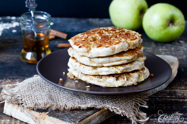 apple pancakes for breakfast 