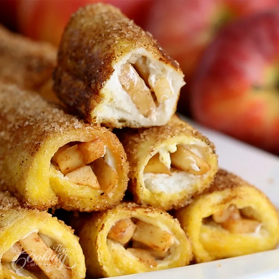 Apple French Toast Roll-Ups