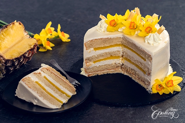 White Chocolate Pineapple Cake