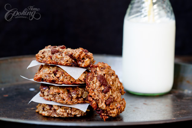 Oatmeal Banana Chocolate Breakfast Cookies