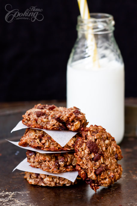 Oatmeal Banana Chocolate Cookies