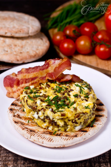 scrambled eggs with seeds