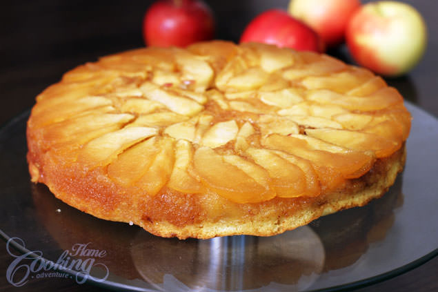 apple upside down cake with caramel