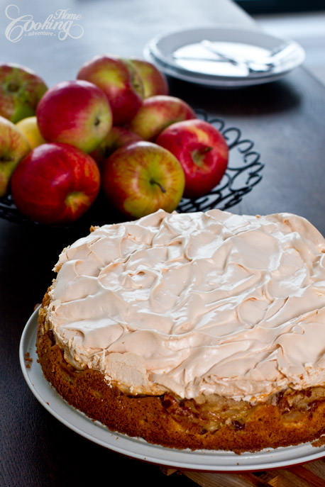 Apple Meringue Cake vertical