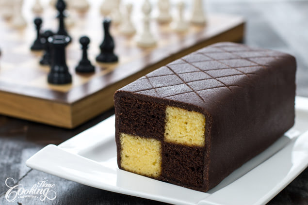 Battenberg Cake with Chocolate and Almonds - English Cake Recipe