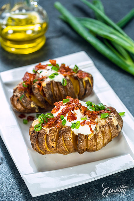 Bloomin Baked Potatoes Slice