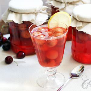 canned sweet cherries