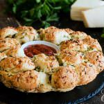 Garlic Cheese Monkey Bread