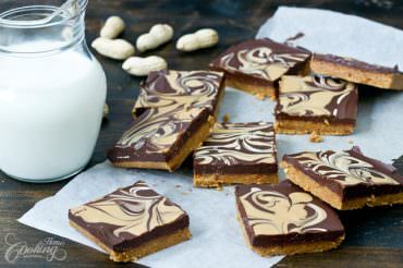 No-Bake Chocolate Peanut Butter Bars - Marbled Topping
