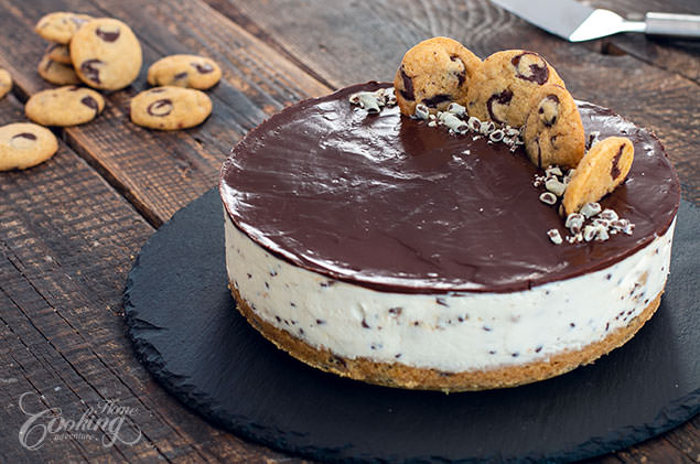 Chocolate Chip Cookie Cheesecake