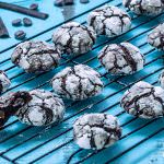 Easy Chocolate Crinkle Cookies