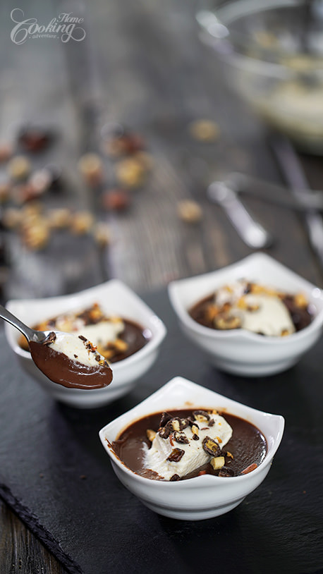 No-bake Chocolate Peanut Butter Pots de Crème Closeup