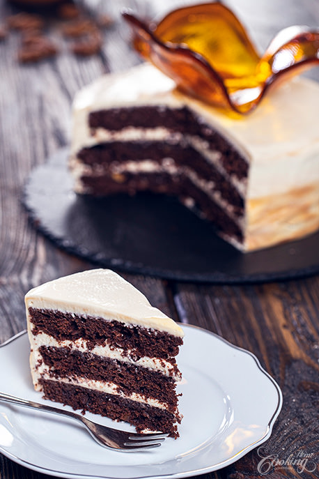 Chocolate Salted Caramel Cake Slice