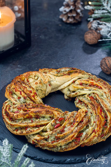 Christmas Wreath - Christmas Braided Bread Vertical