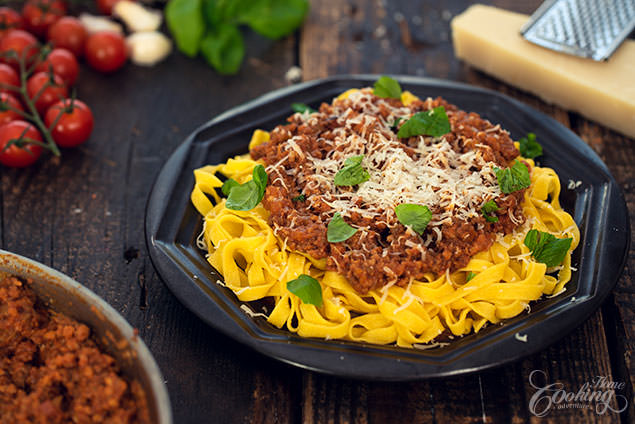 Classic Bolognese Sauce