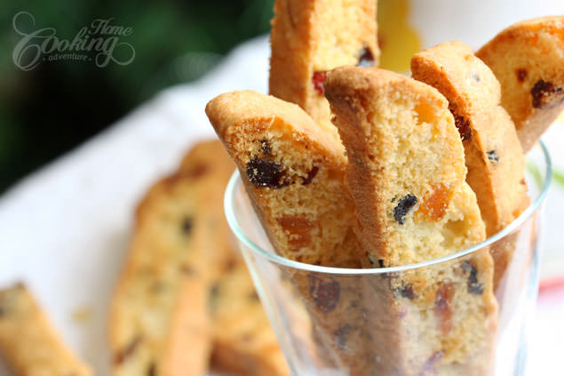 Dried Fruit Biscotti