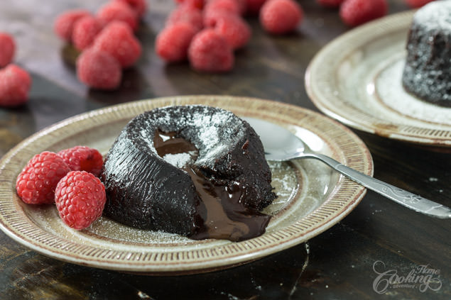 Eggless Chocolate Lava Cake