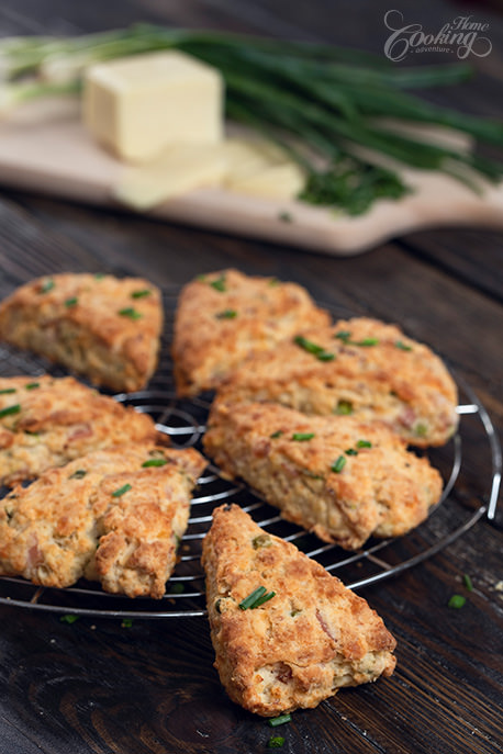 Eggless Savory Scones Slice