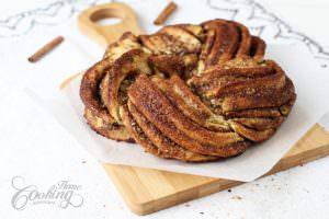 Estonian Kringle - Cinnamon Braid Bread