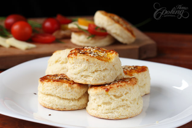 Flaky Buttermilk Biscuits