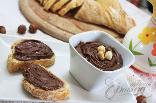 Homemade Nutella-Chocolate Hazelnut Spread