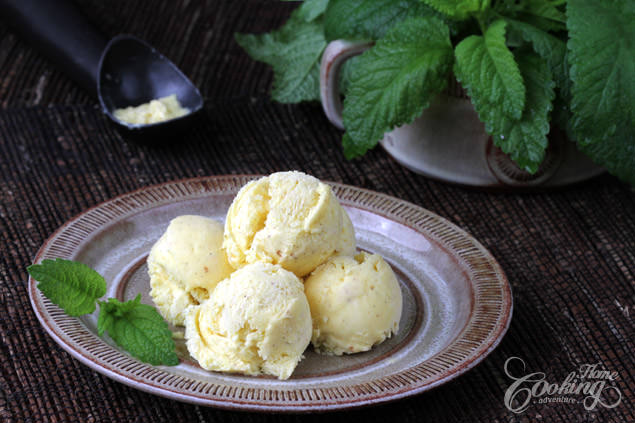 Homemade Vanilla Ice Cream