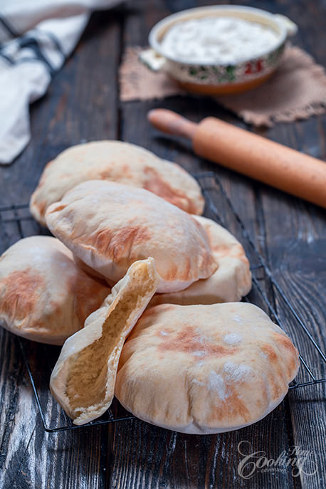 How to Make Fresh Homemade Pita Bread