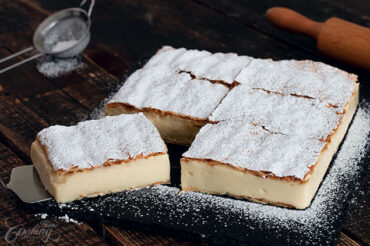 Kremšnita - Krempita - Cremeschnitte - Vanilla Custard Cake