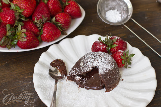 Moelleux au Chocolat (Chocolate Lava Cake)