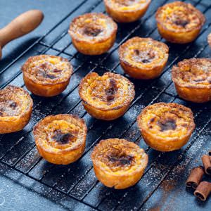 Pastéis de Nata - Portuguese Custard Tarts