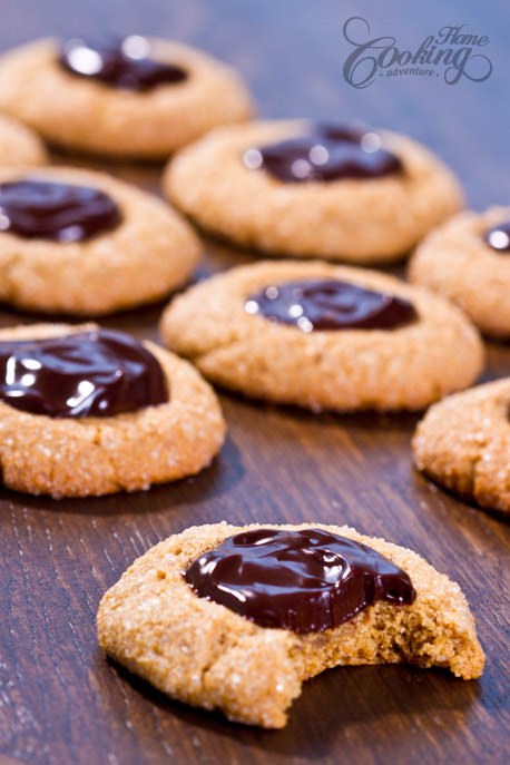 Peanut Butter Chocolate Thumbprint Cookies verticala