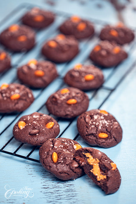 Peanut Butter Stuffed Chocolate Cookies Slice