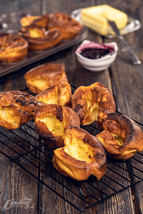 Muffin Pan Popovers Vertical