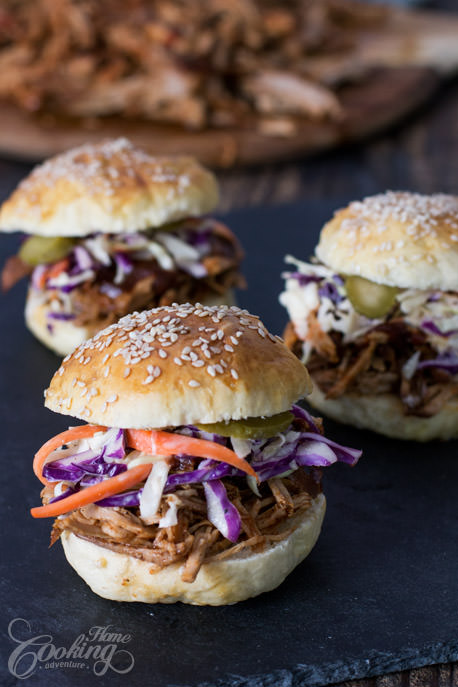 Pulled Pork Burgers