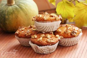 pumpkin walnuts muffins