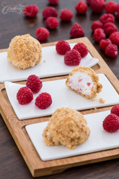 Raspberry Cheesecake Bites Slice