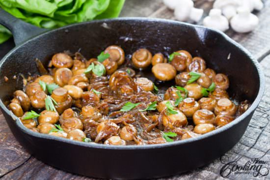 Sauteed Mushrooms with Caramelized Onion