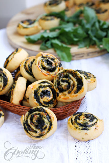 homemade Spinach and Mushroom Pinwheels 