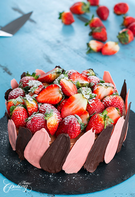 Brownie Strawberry Chocolate Cheesecake with Chocolate Brushstrokes