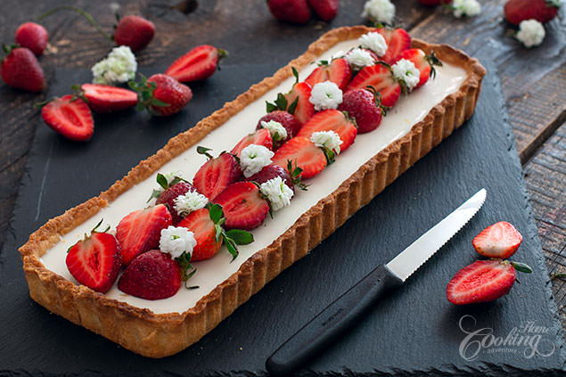 Strawberry Basil Panna Cotta Tart