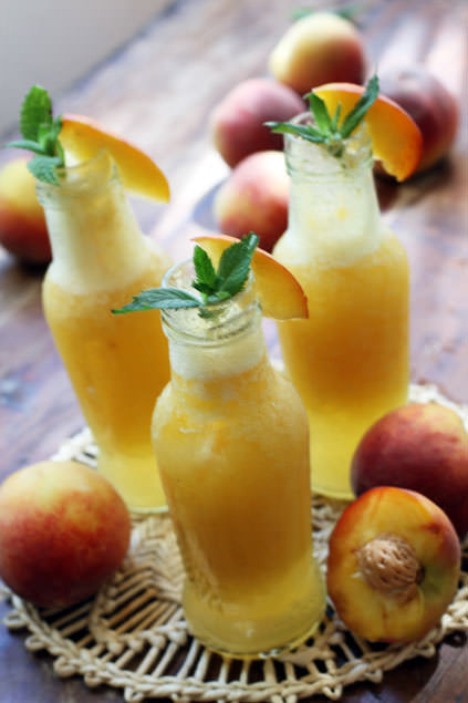 peach summer drink