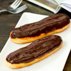 vanilla eclairs square