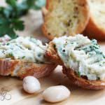 White Bean Crostini - Easy Bean Dip