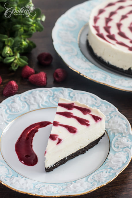 No-Bake White Chocolate Raspberry Cheesecake Slice