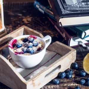 1 Minute - Blueberry Lemon Mug Cake