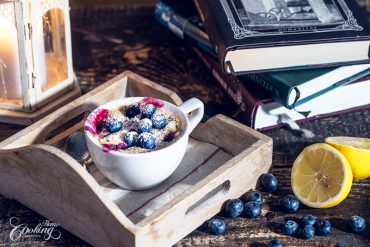 1 Minute - Blueberry Lemon Mug Cake