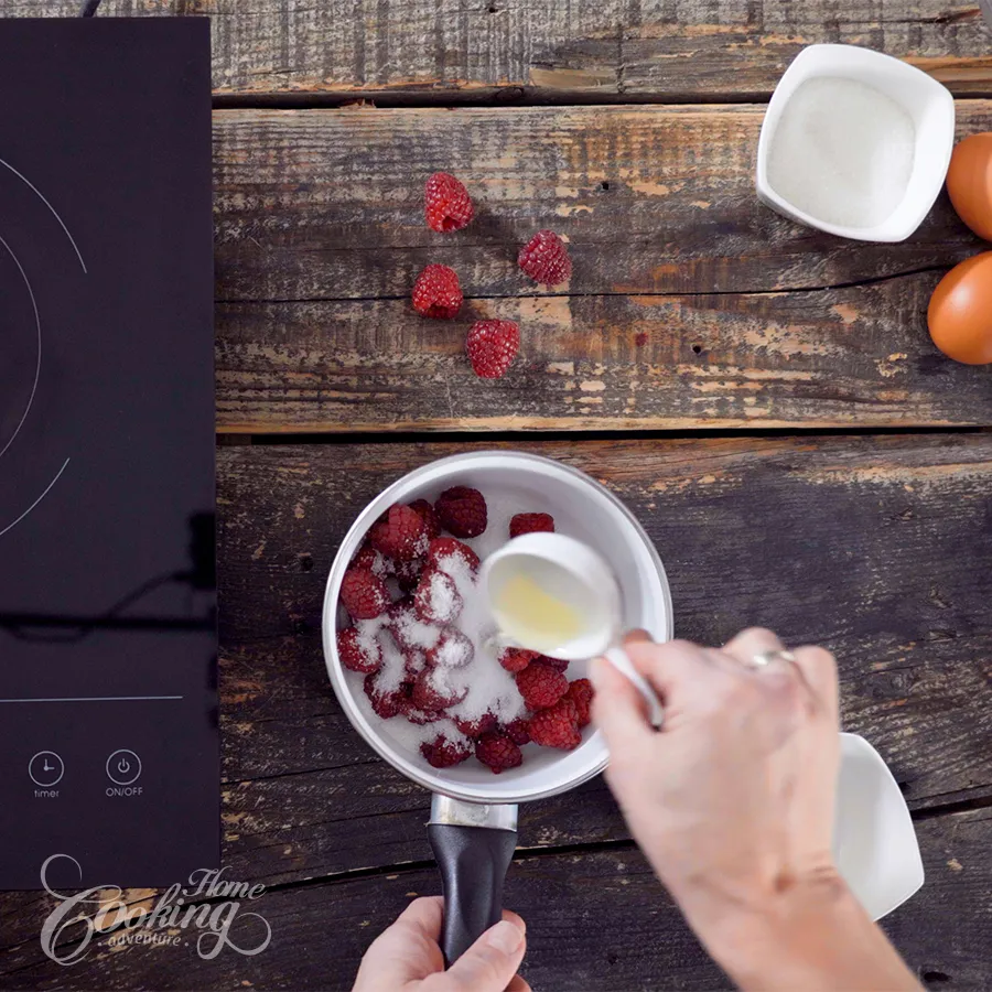 raspberry souffle - step2