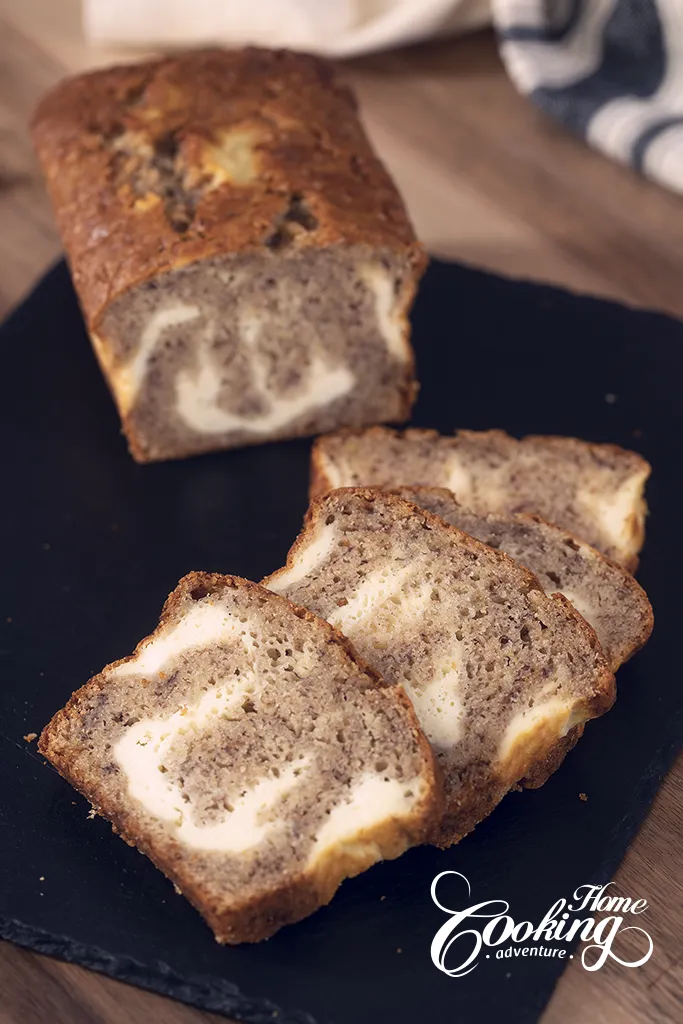 cream cheese banana cake slices