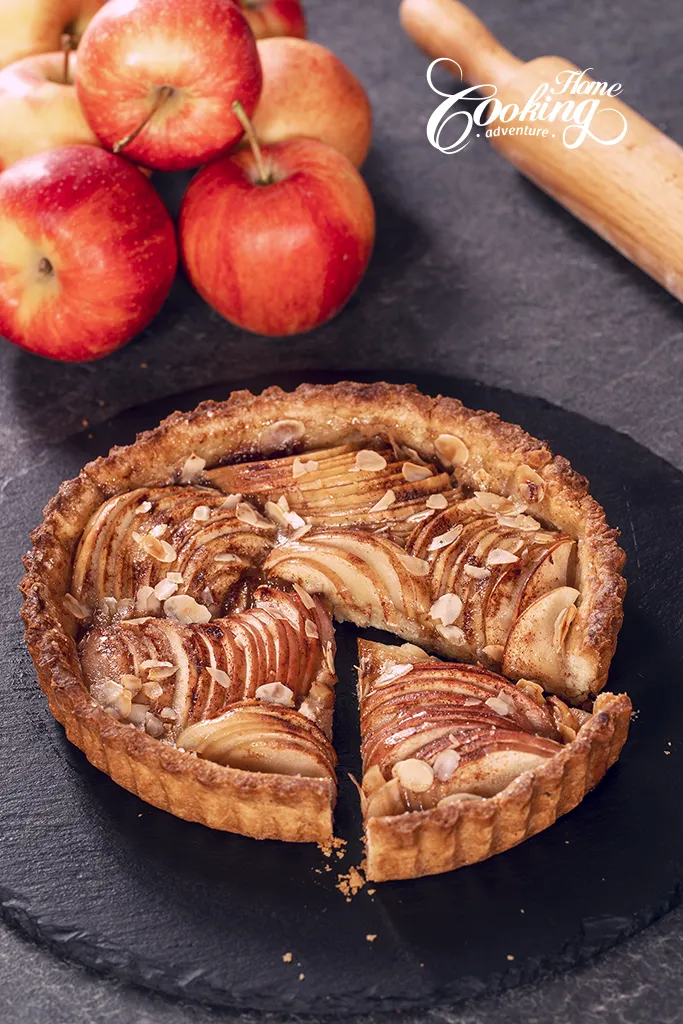 apple almond tart slice