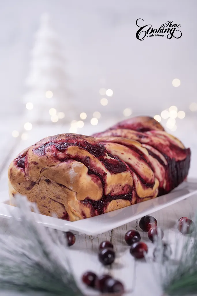 cranberry babka